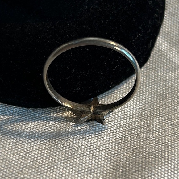 *RARE* VINTAGE UNMARKED STERLING SILVER 80s TURQUOISE STAR RING DAINTY RING - Picture 3 of 4